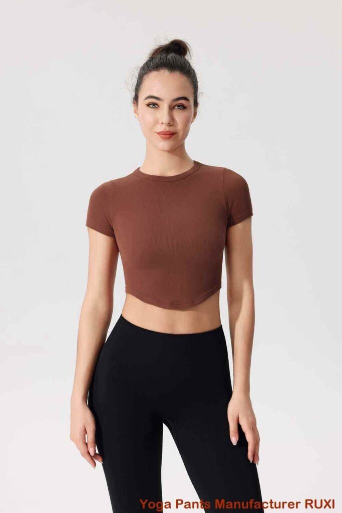 ໂສ້ງຂາສັ້ນ gym ແອວສູງຂອງແມ່ຍິງ