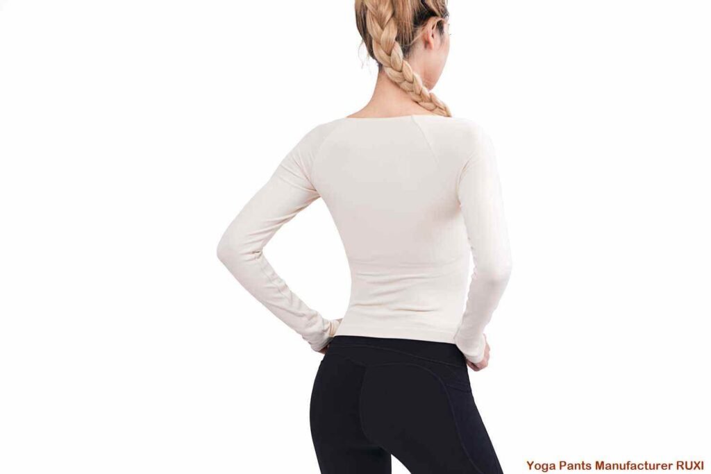 ກາງເກງໂຍຄະທີ່ຄ້າຍຄືກັບກາງເກງ