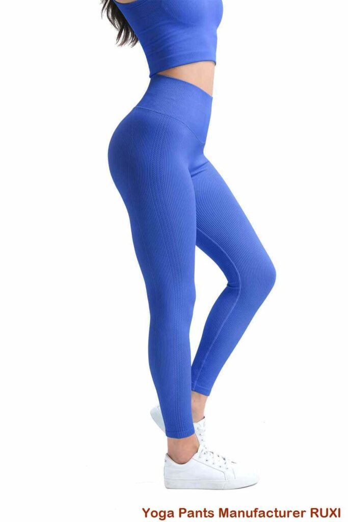 leggings ຜູ້ຊາຍທີ່ມີກະເປົ໋າ