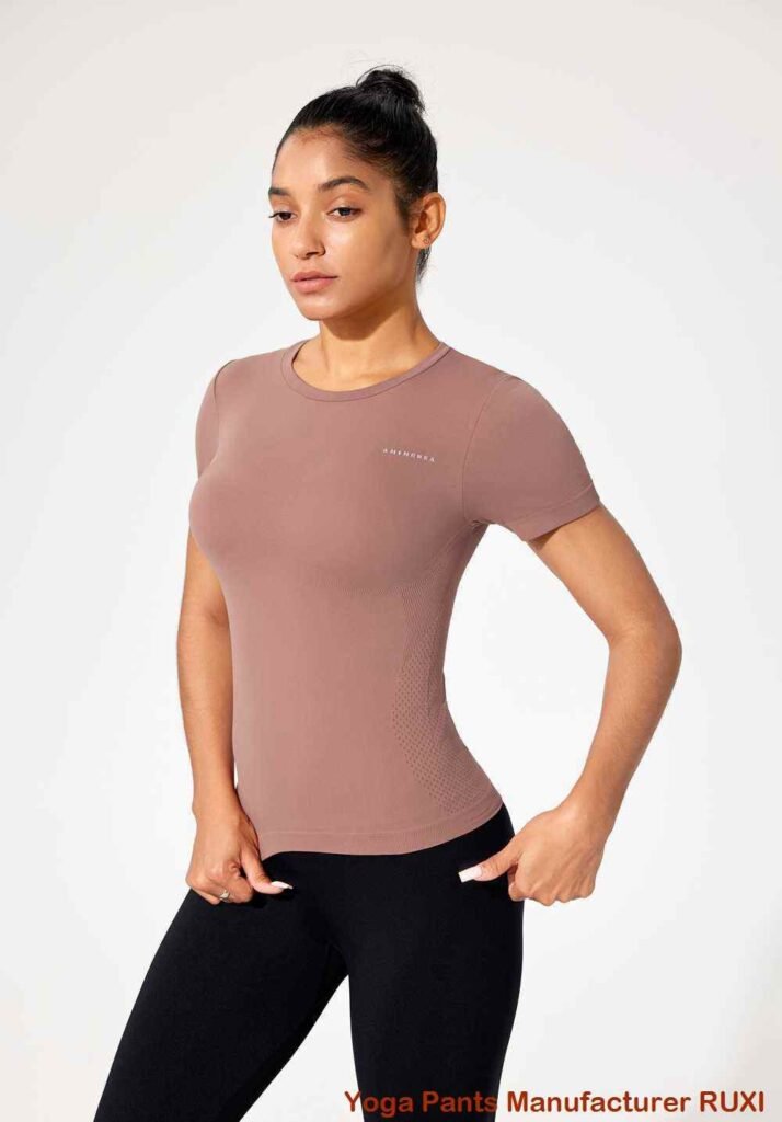 ເສື້ອຍືດແລ່ນສະທ້ອນຂອງແມ່ຍິງ